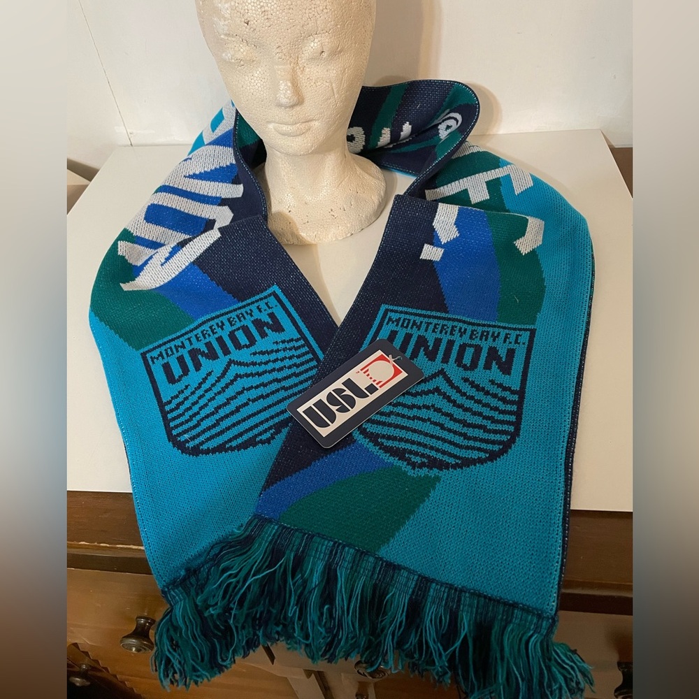 Monterey Bay FC Scarf NWT - Picture 1 of 7